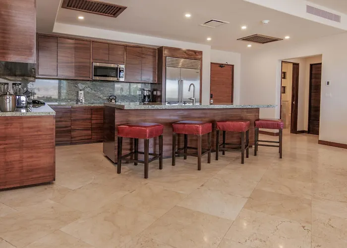 Apartamento Oceanfront Chic Retreat Studio-golf-spa-jacuzzi & More!