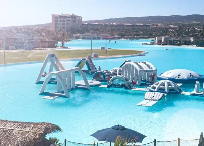 Apartamento Oceanfront Chic Retreat Studio-golf-spa-jacuzzi & More! *